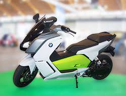 Electric-Motor-Scooters-Commons-Wikimedia हडपसर मराठी बातम्या Hadapsar News