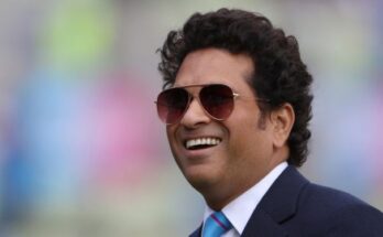 World-famous cricketer Sachin Tendulkar जगविख्यात क्रिकेटपटू सचिन तेंडुलकर