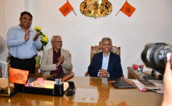 Vice Chancellor of Savitribai Phule Pune University, Dr Suresh Gosavi सावित्रीबाई फुले पुणे विद्यापीठाचे कुलगुरू डॉ. सुरेश गोसावी हडपसर क्राइम न्यूज, हडपसर मराठी बातम्या, हडपसर न्युज Hadapsar Crime News, Hadapsar Marathi News, ,Hadapsar News