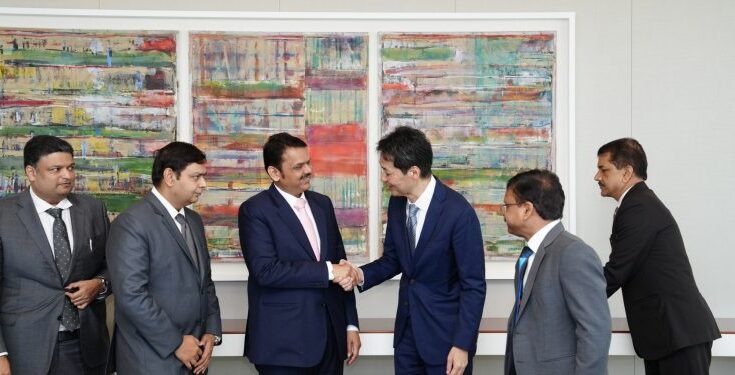 Deputy Chief Minister Devendra Fadnavis' meetings with Sony, Deloitte and Sumitomo उपमुख्यमंत्री देवेंद्र फडणवीस यांच्या सोनी, डेलॉईट आणि सुमिटोमोशी बैठका हडपसर क्राइम न्यूज, हडपसर मराठी बातम्या, हडपसर न्युज Hadapsar Crime News, Hadapsar Marathi News, ,Hadapsar News