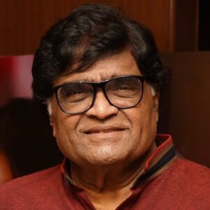 Maharashtra Bhushan Award 2023 to veteran Marathi actor Ashok Saraf ज्येष्ठ मराठी अभिनेते अशोक सराफ यांना २०२३ चा महाराष्ट्र भूषण पुरस्कार हडपसर क्राइम न्यूज, हडपसर मराठी बातम्या, हडपसर न्युज Hadapsar Crime News, Hadapsar Marathi News, ,Hadapsar News, Hadapsar Latest News 