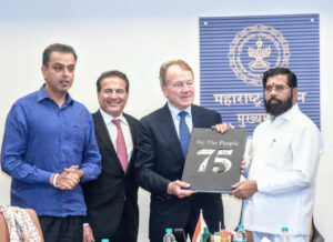 A delegation of the United States-India Strategic Partnership Forum met Chief Minister Eknath Shinde
युनायटेड स्टेट-इंडिया स्ट्रॅटेजिक पार्टनरशिप फोरमच्या शिष्टमंडळाने घेतली मुख्यमंत्री एकनाथ शिंदे यांची भेट
हडपसर क्राइम न्यूज, हडपसर मराठी बातम्या, हडपसर न्युज Hadapsar Crime News, Hadapsar Marathi News, ,Hadapsar News, Hadapsar Latest News
