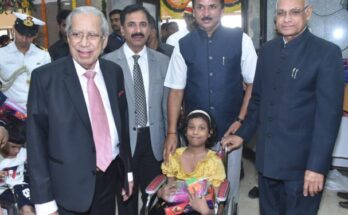 Distribution of wheelchairs to children with disabilities by the Governor राज्यपालांच्या हस्ते बाल दिव्यांगांना व्हीलचेअरचे वितरण हडपसर क्राइम न्यूज, हडपसर मराठी बातम्या, हडपसर न्युज Hadapsar Crime News, Hadapsar Marathi News, ,Hadapsar News